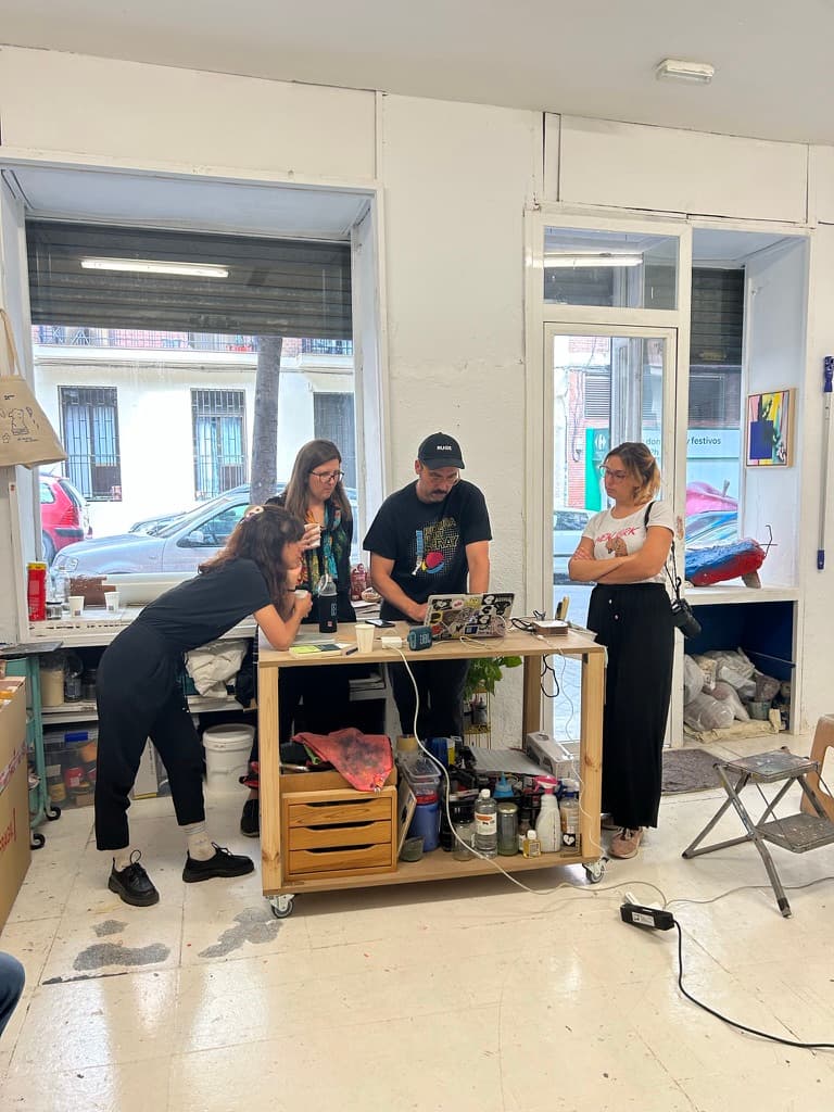 Obras y referencias de Lenguaje urbano, digital y pictórico
