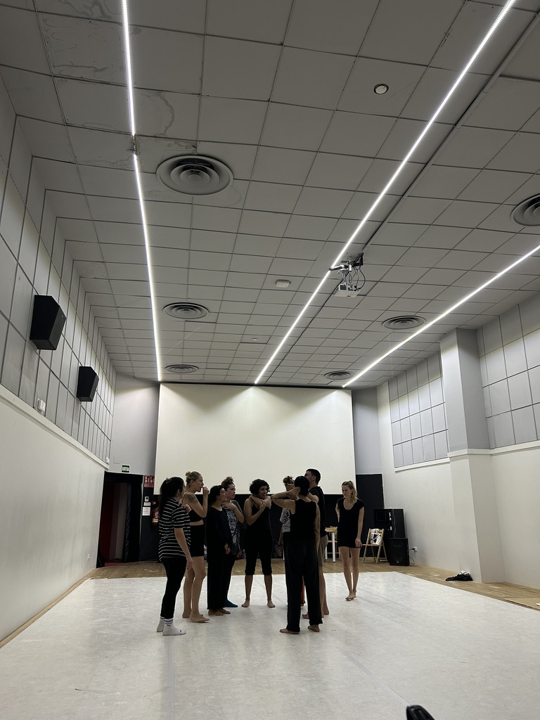 Obras y referencias de Bailar lo liminal